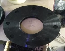 橡胶垫片在金属材料法兰盘中的作用